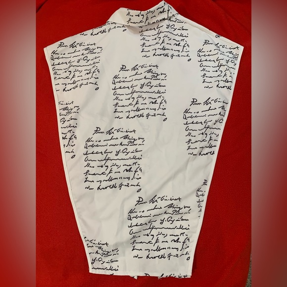 Sleeveless, Side less Top - Picture 3 of 4